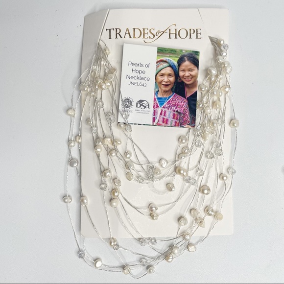 NEW Freshwater Pearls Necklace & Bracelet Combo-Hand Crafted in Thailand - Picture 4 of 14
